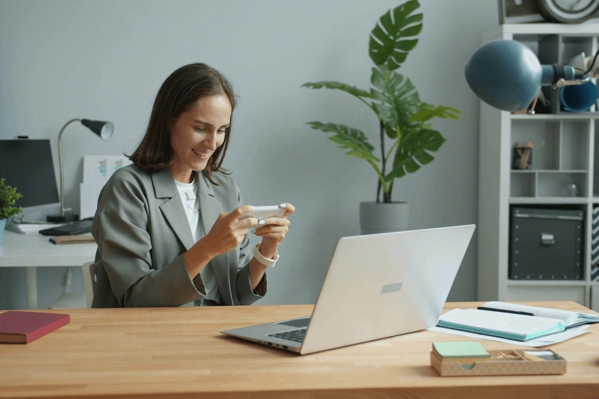 LinkedIn Carousel Posts: How to Create, Design & Post Them